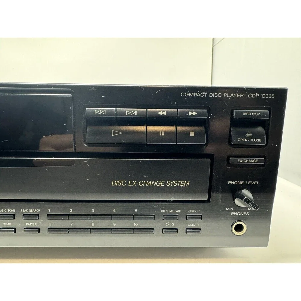 Sony CDP-C335 5 Disc CD Changer/Player No Remote - Tested And Working